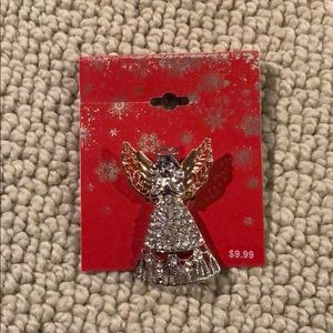 Angel brooch